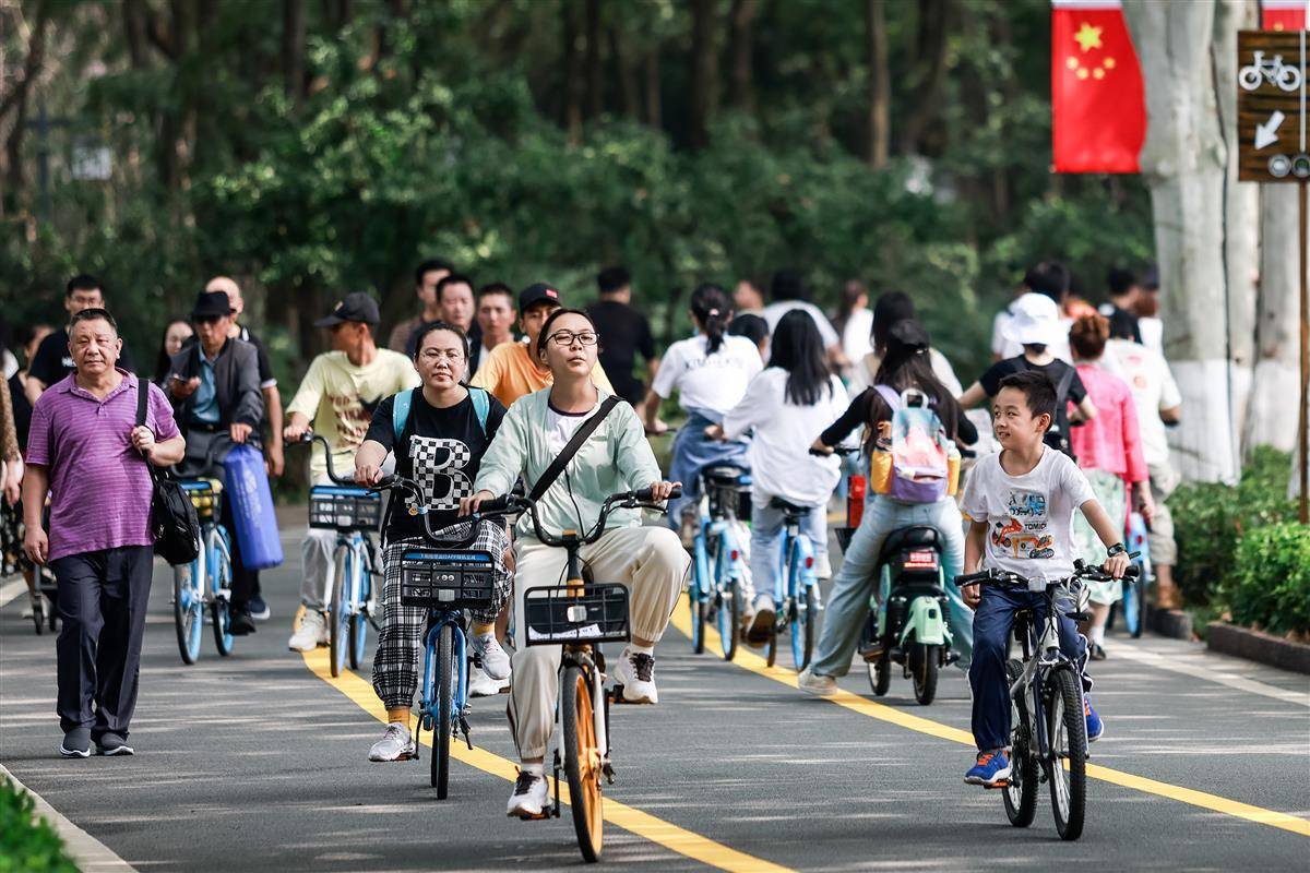 下载游戏中心软件